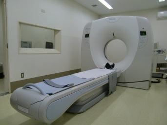 CT撮影装置（１６列マルチスライス）